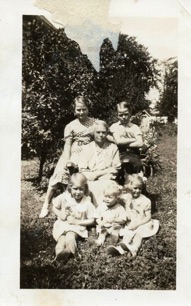 Maude (Hall) Raitt and children